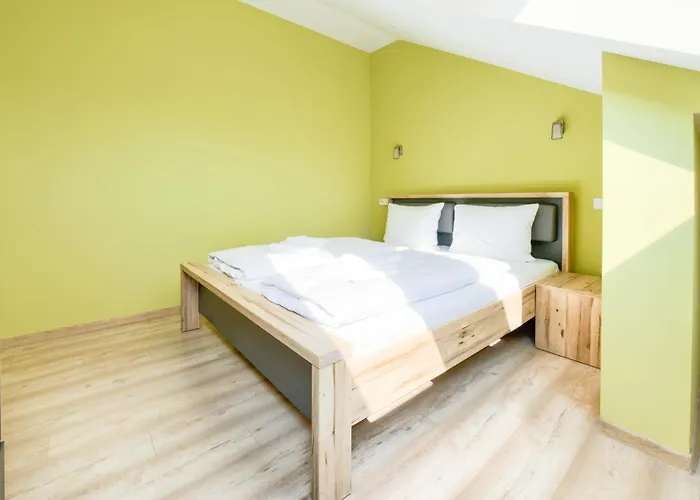 Blue Mare, Sun & Snow *